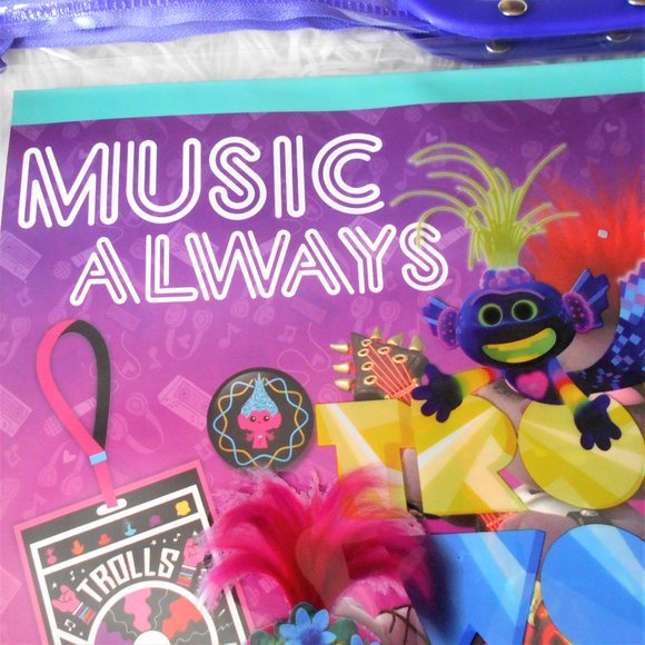 Trolls World Tour 12 Piece Tote Set - Picture 4 of 11